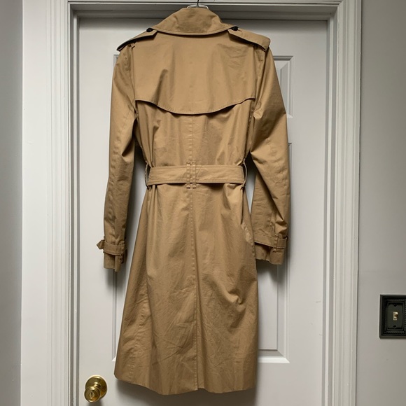 ❗️SOLD❗️🎉2xHP🎉 Burberry Tan Trench Coat Sz 8R - Picture 3 of 15
